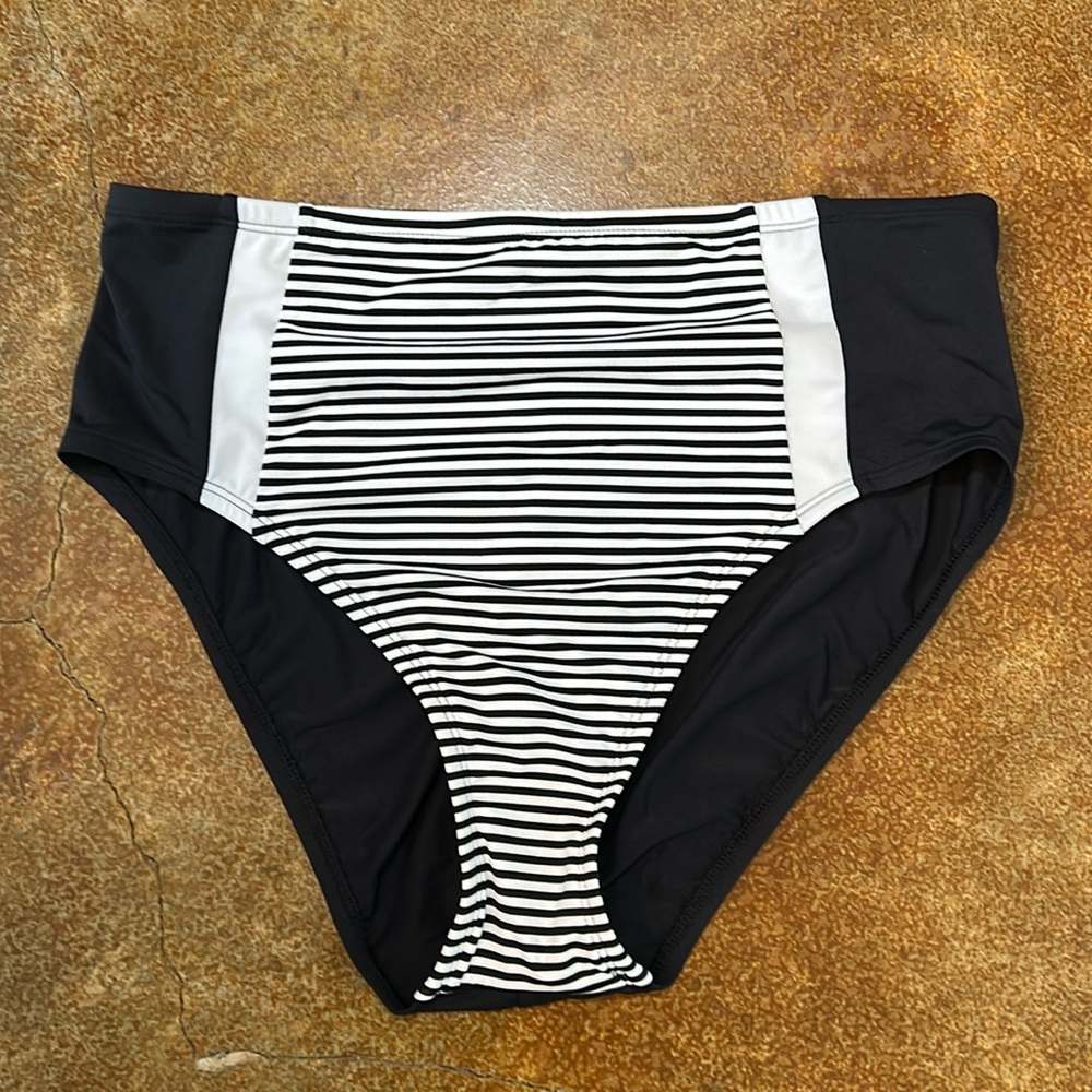 Bleu Rod Beattie Inside The Lines High-Waist Swim Bottoms Black Size 8 NEW NWT